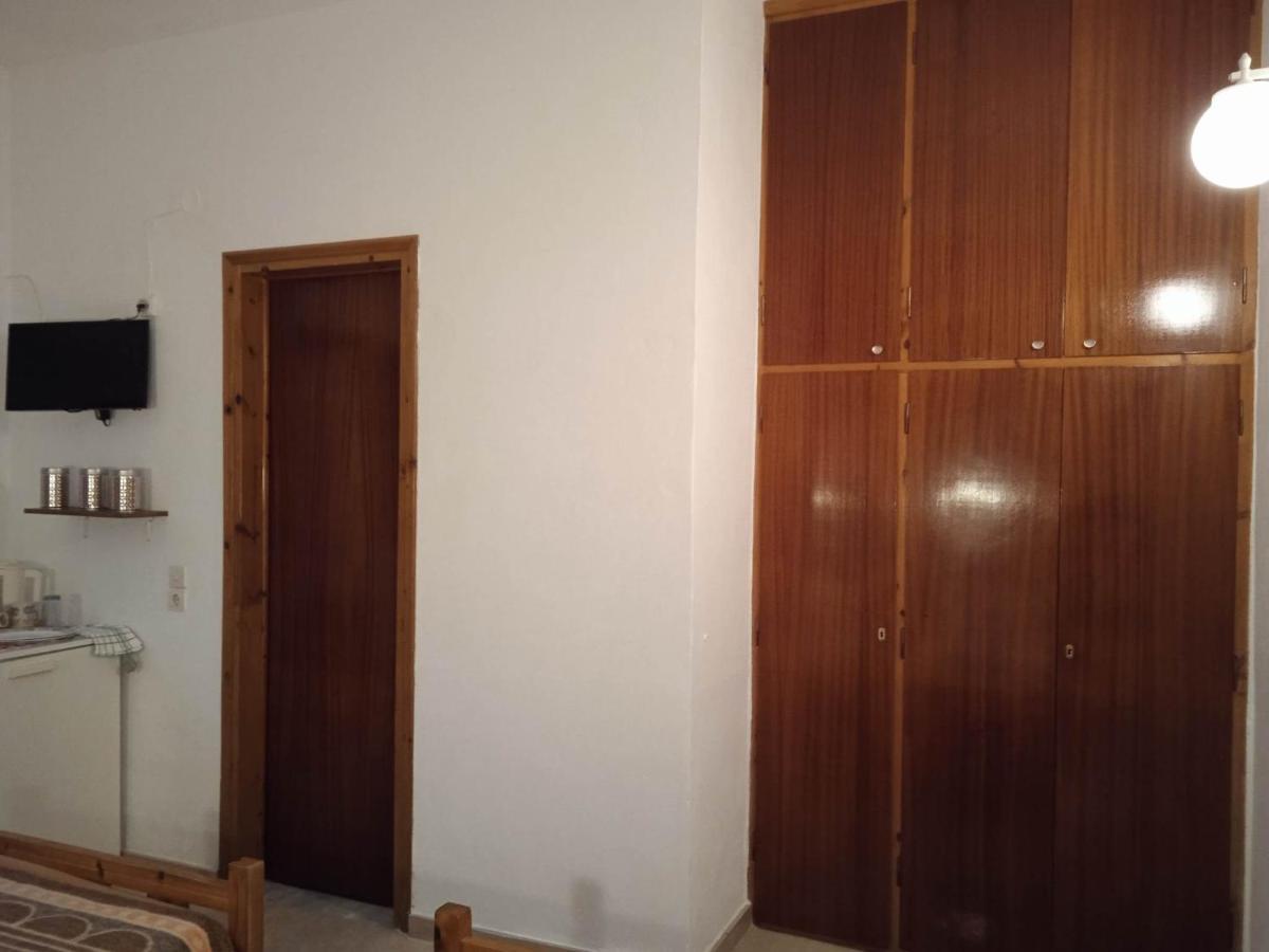 Villa Kaloudis Rooms Agios Georgios  Eksteriør billede