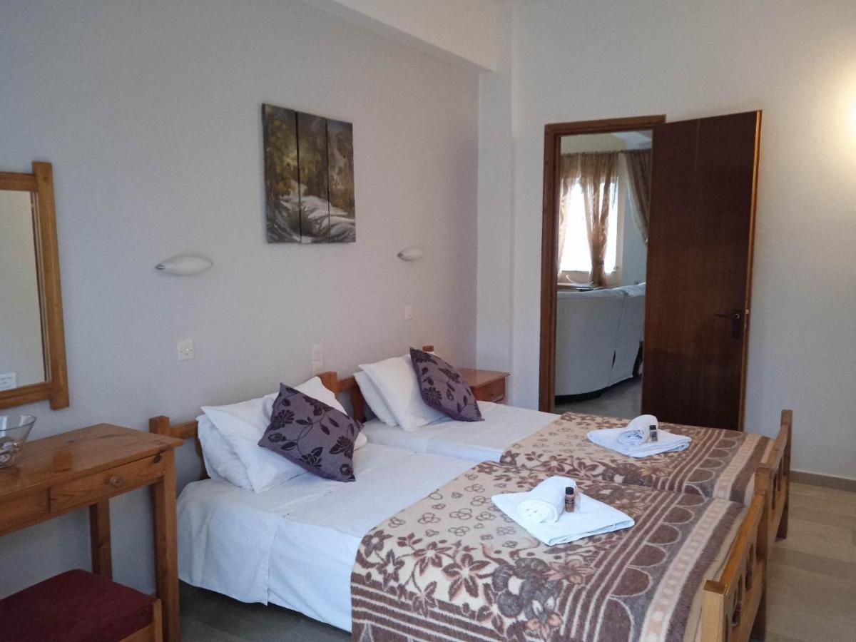Villa Kaloudis Rooms Agios Georgios  Eksteriør billede